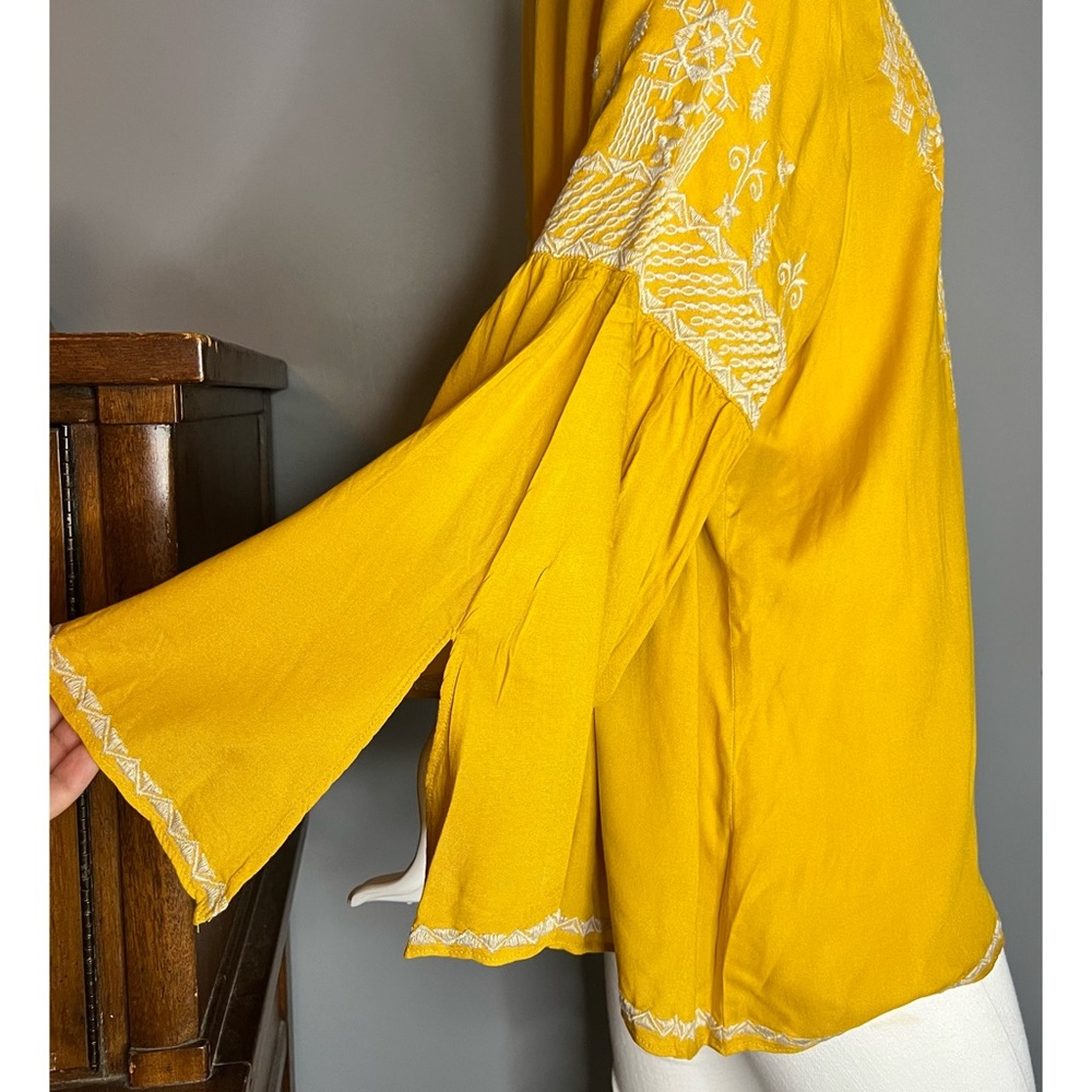 Chelsea & Theodore : golden sun boho embroidered blouse - Picture 5 of 13